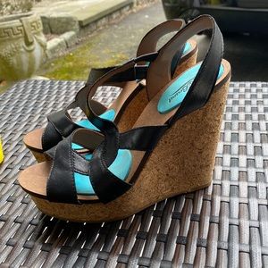 Lucky Brand cork & Leather wedge sandal size 7